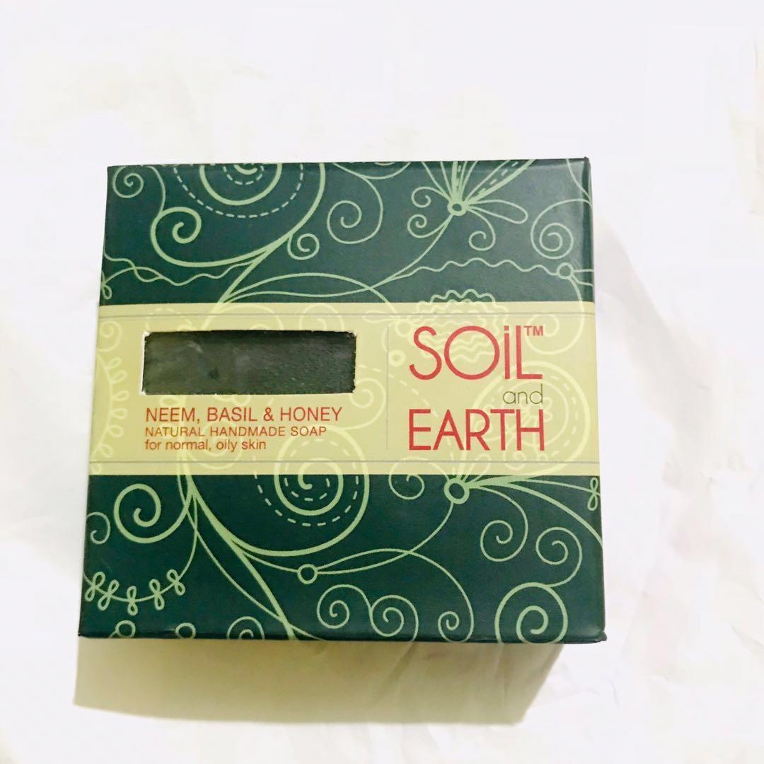 SOIL AND EARTH NATURAL HANDMADE SOAP - NEEM, BASIL & HONEY (Pack of 4)