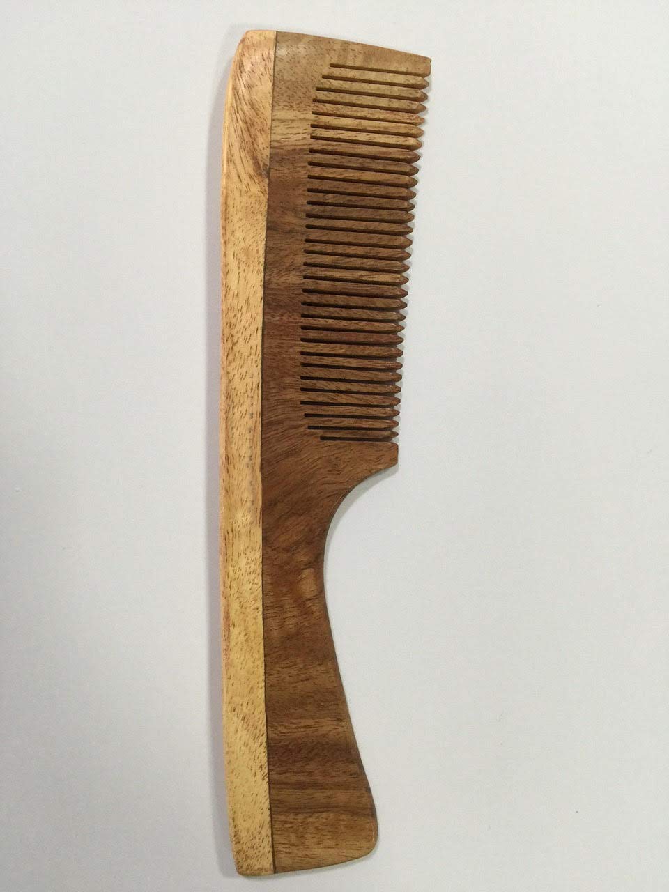 SOIL AND EARTH ORGANIC NEEM WOODEN COMB 14KW